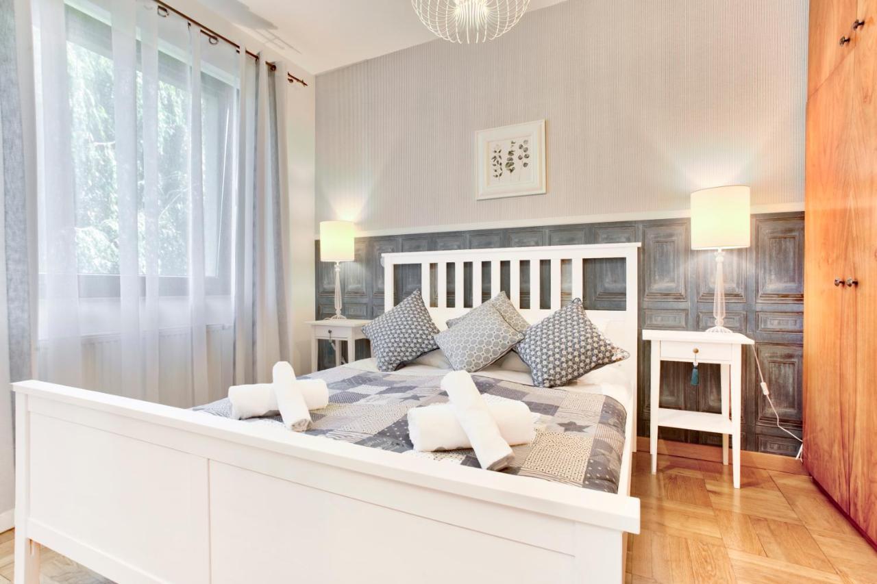Tyzenhauz Apartments Economy Krakow Ngoại thất bức ảnh